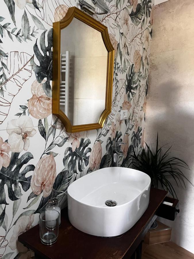 Ferienwohnung Adelaide Al Borgo. Castelnuovo Di Porto Exterior foto